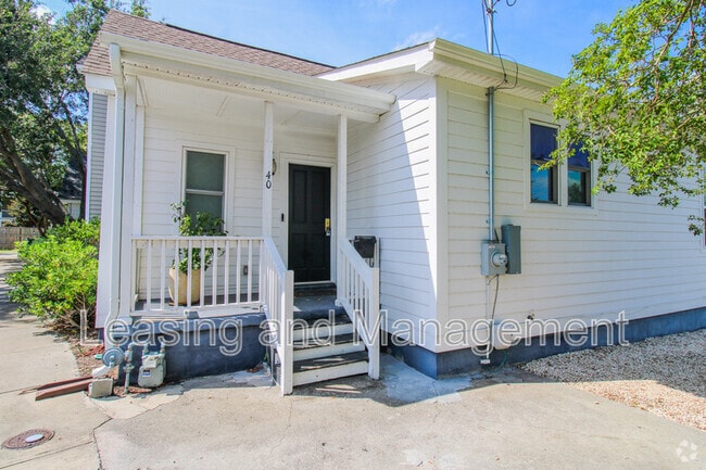 Building Photo - 40 H St Rental