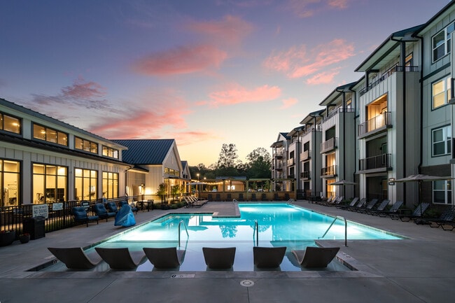 Building Photo - Abberly Liberty Crossing Rental