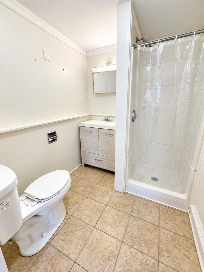 11 Court St Unit 11