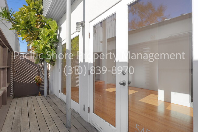 Photo - 545 1/2 Rose Ave Unit 545.5