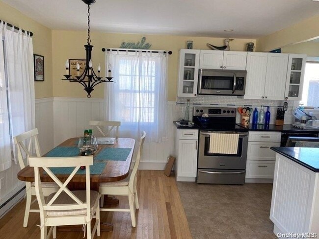 Photo - 144 Bungalow Ln