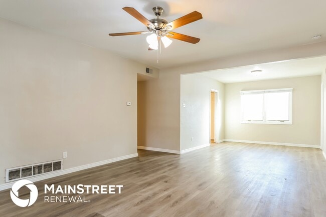 Photo - 1048 Quari St