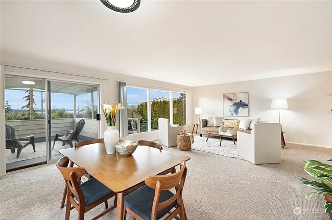 Building Photo - Amazing Richmond Beach Retreat 2bd 2ba