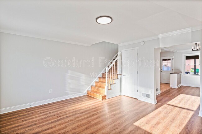 Photo - 47 S Hawthorne Rd