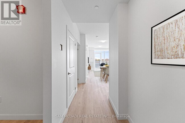 Photo - 461 Green Rd Unit 505