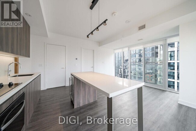 Photo - 8 Gloucester St Unit 2603