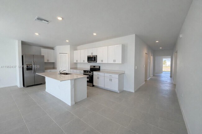 Photo - 17240 Cantu Ct