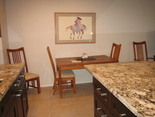 Photo - 7430 E Chaparral Rd Unidad 128A Rental