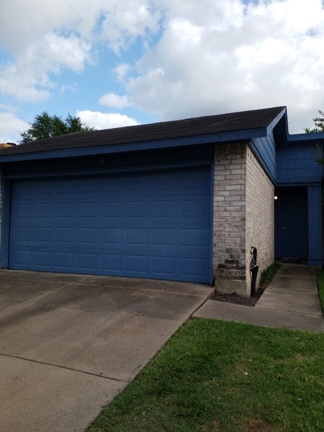 Photo - 17815 Glenwolf Dr