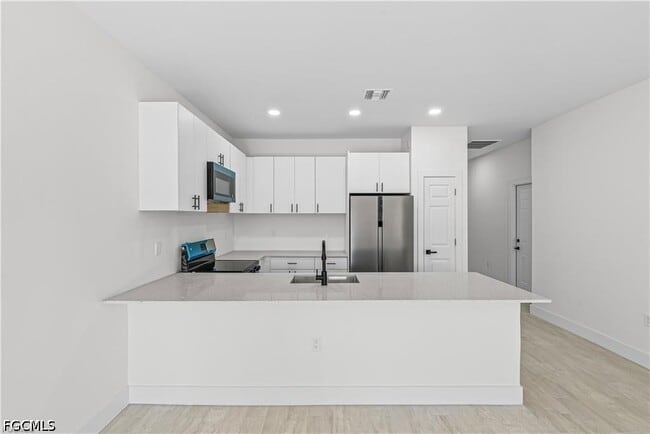 Photo - 2222 Kenneth Ave S