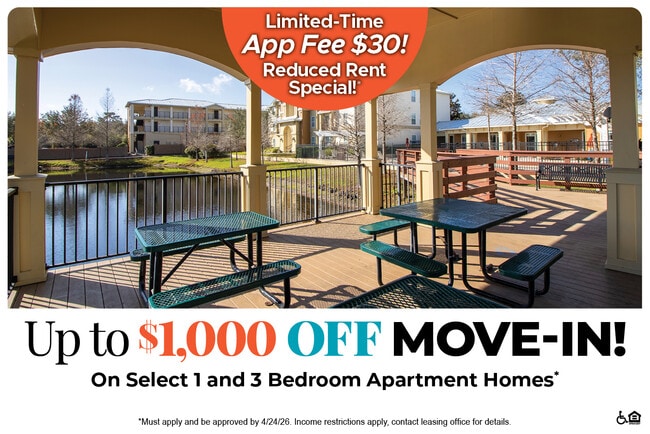 Building Photo - Moss Park