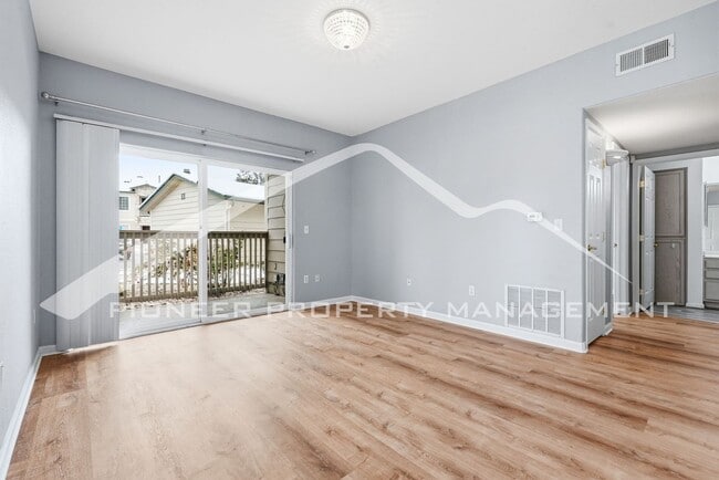Photo - Spacious Condo with Washer/Dryer and Central AC Unidad 103