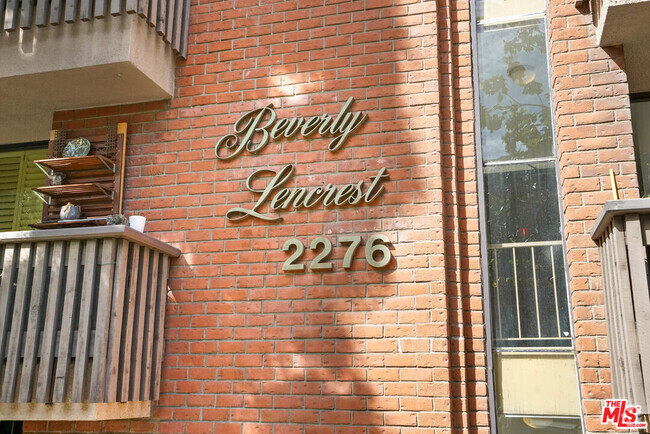 Building Photo - 2276 S Beverly Glen Blvd Unit 101 Rental