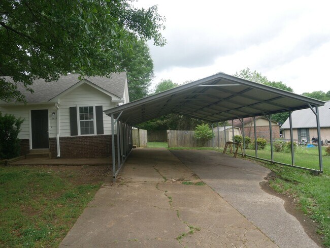 Photo - 6525 Lynnfield Rd