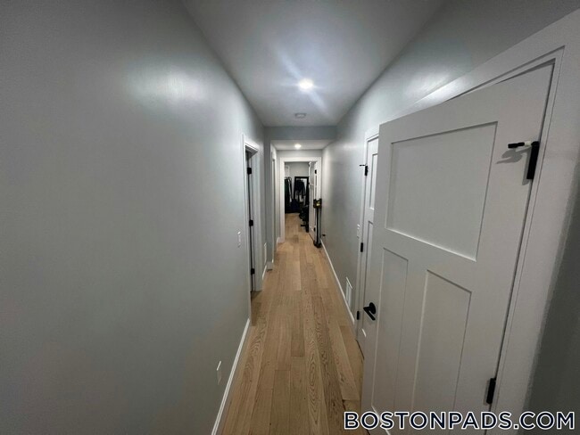 3 Walley St Unit 2