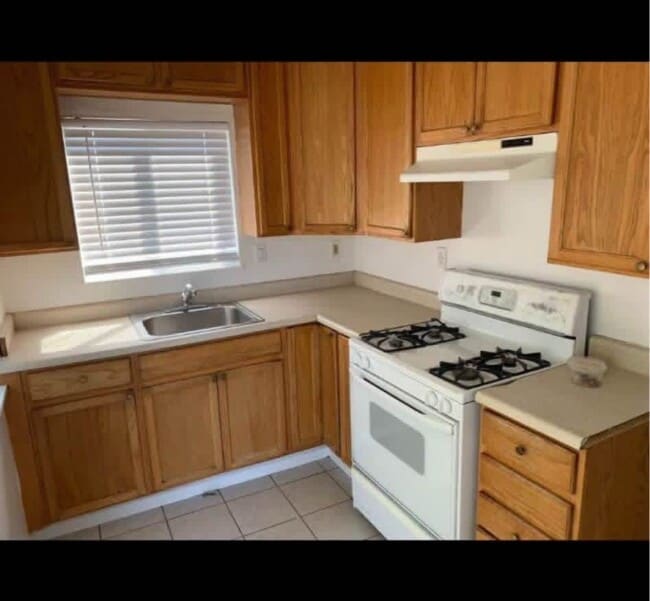 Photo - 16 Springs Rd