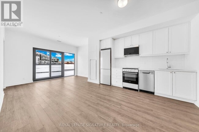 Photo - 51 Clarington Blvd Unit 111