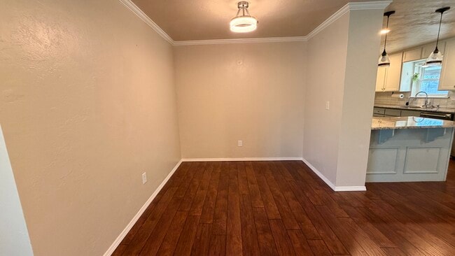 Photo - 209 E Cammack St