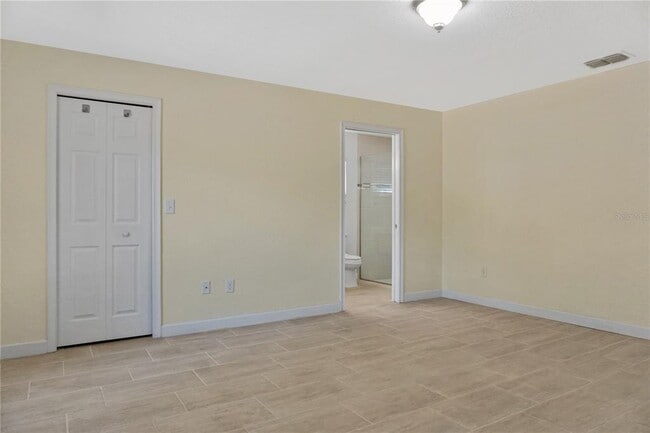 Photo - 206 North Blvd W