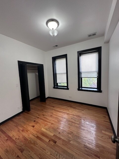 Photo - 1916 S Loomis St