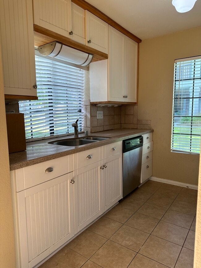 Photo - 10970 Summerdale Way Unit 317