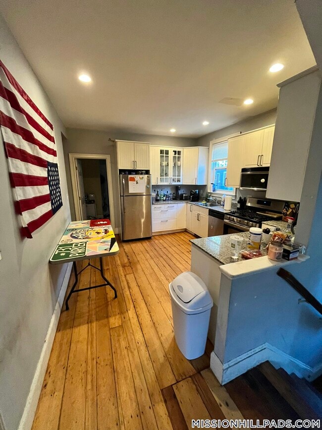 Photo - 731 Parker St Unidad 1