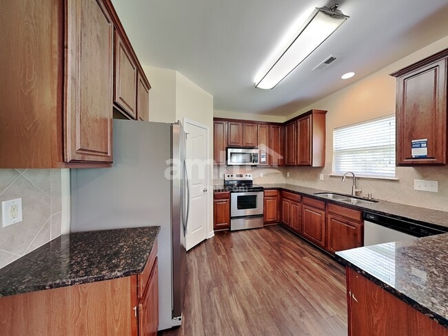Photo - 3066 Clover Rd NW