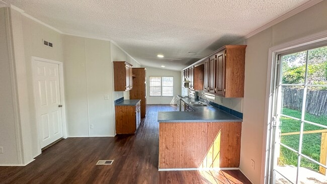 Photo - 16487 Brittany Way