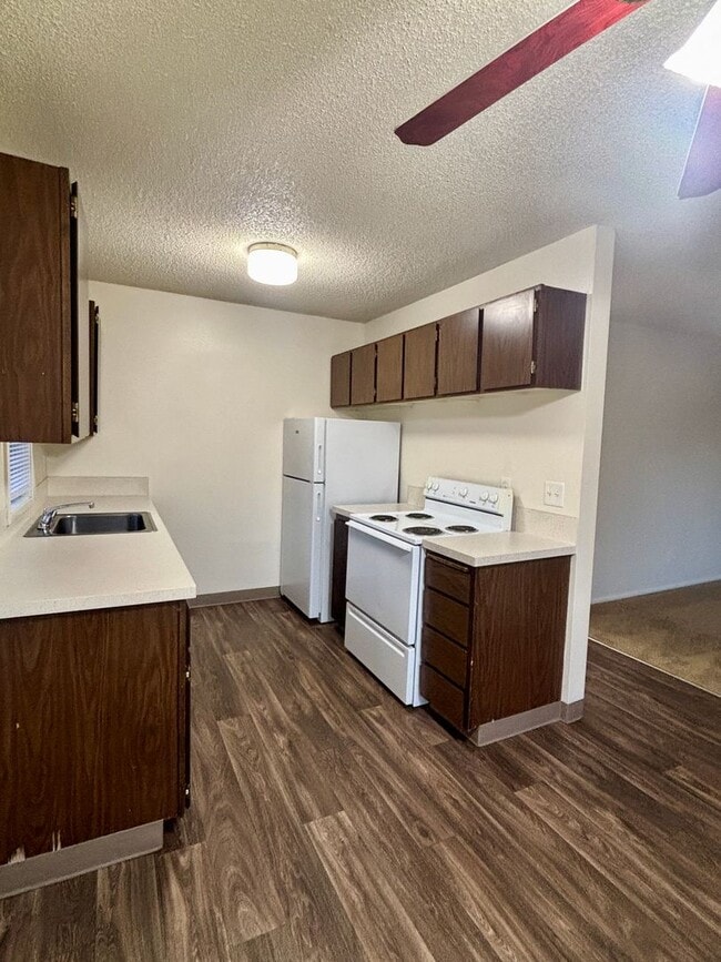 Photo - Sunnyside Village Apartments