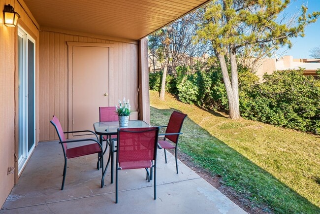 Photo - 130 Castle Rock Rd