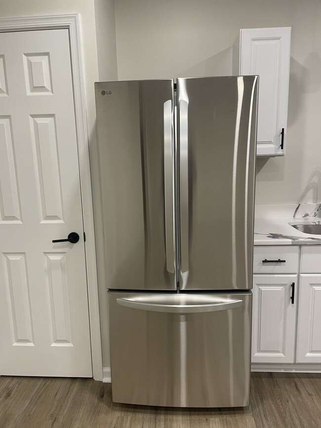 refrigerator - 2115 Harrison Ave Unit #1