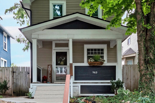 When minutes matters, live where you play! - 963 S 22nd St