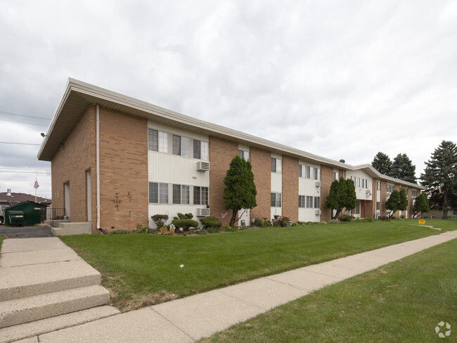 Southcrest Apartments - Southcrest Apartments