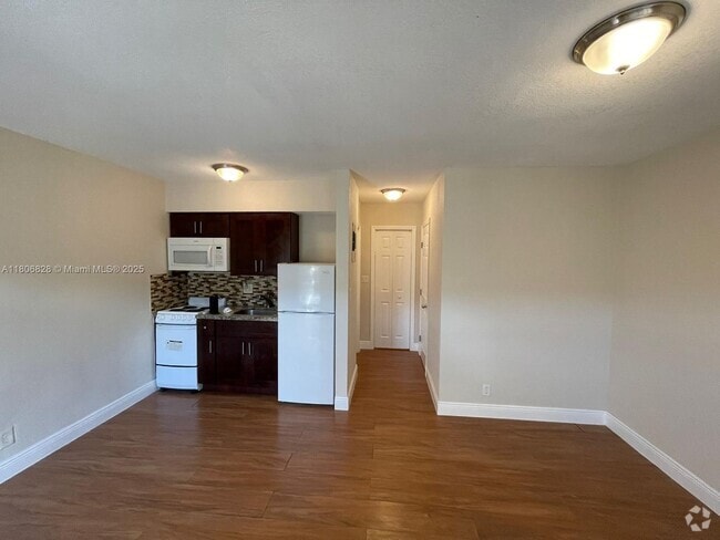 Building Photo - 4260 NW 31st Terrace Unit 5 Rental