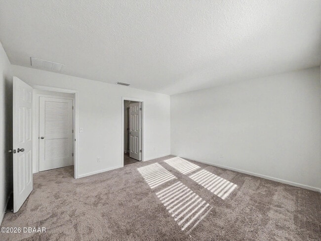 Photo - 55 Signet Cir
