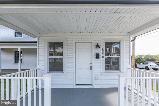 Photo - 1424 William St