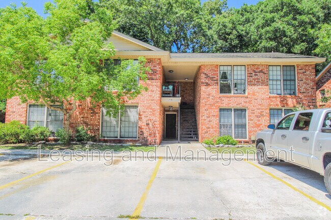 Building Photo - 910 Sea Gull Dr Unit C Rental