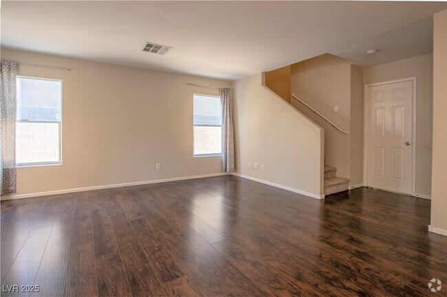 Building Photo - 1139 Orchard View St Rental