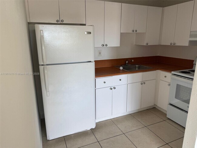 Photo - 11005 SW 1st St Unit 209