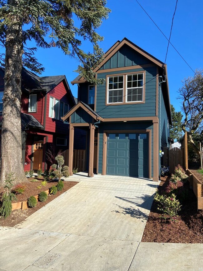 Newer 3 Bedroom House in Kenton!! - Newer 3 Bedroom House in Kenton!!