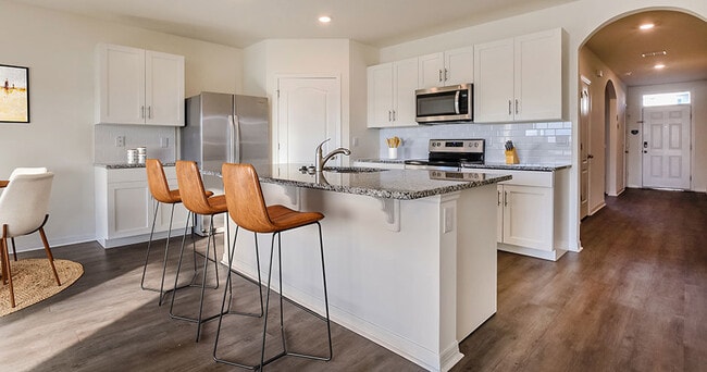 Kinsman Pointe