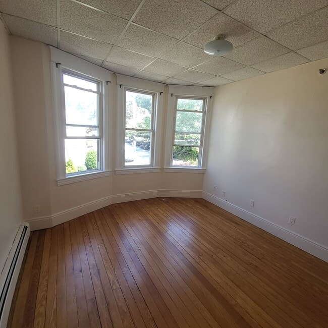 Photo - 42 Parsons St Unit Apt 2F