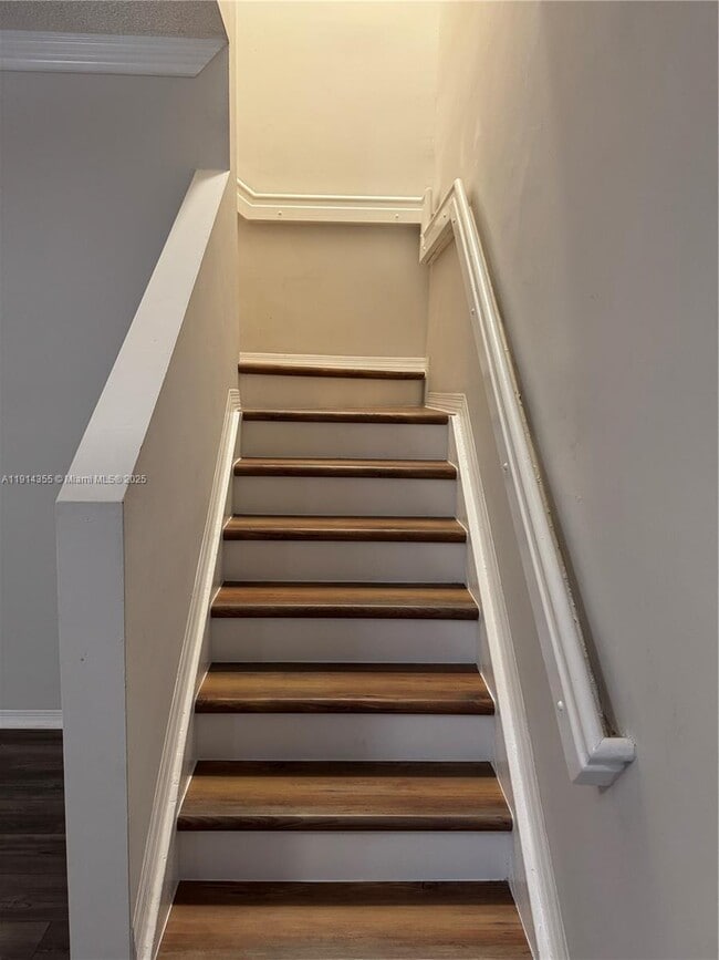 Photo - 2224 SE 25th Ave Unidad 2224 Rental