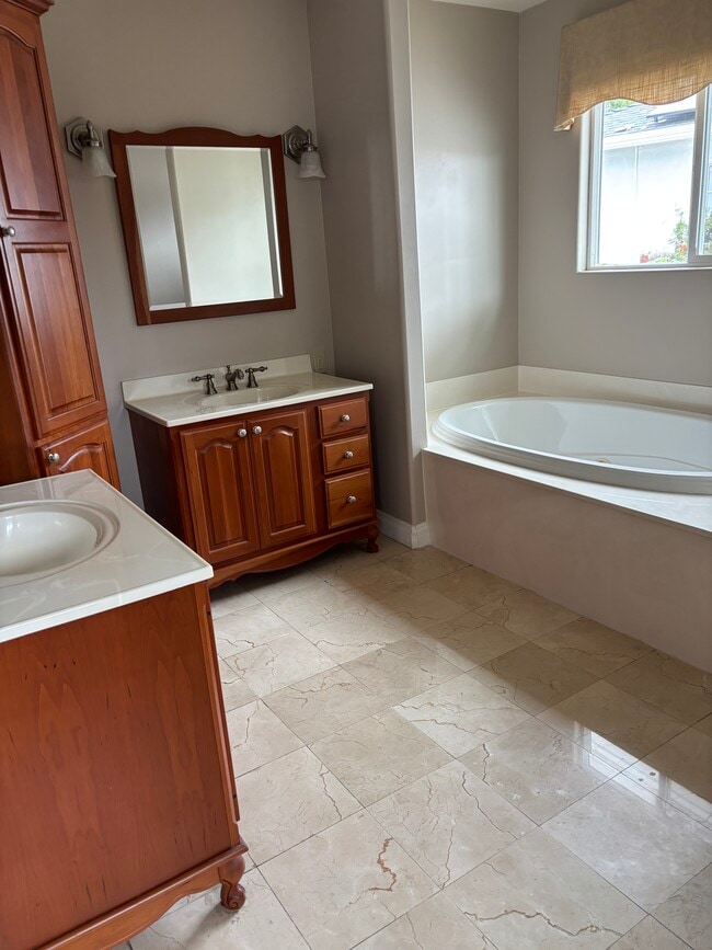 Photo - 961 Orma Dr