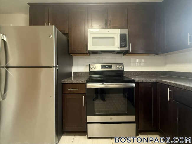 Photo - 8 Captain Parker Arms Unidad 14