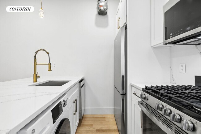 Photo - 204 W 96th St