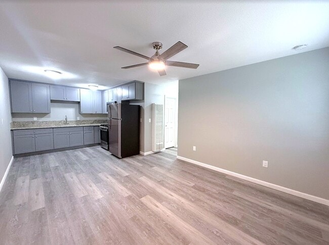 Photo - 2775 Muir Ave