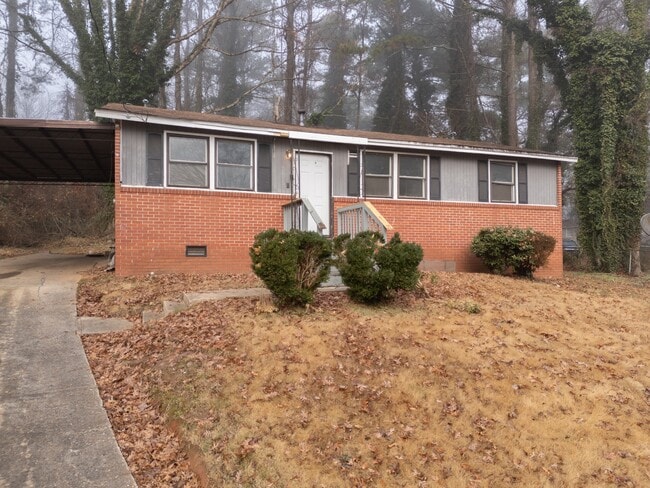 Photo - 336 Triumph Cir SE