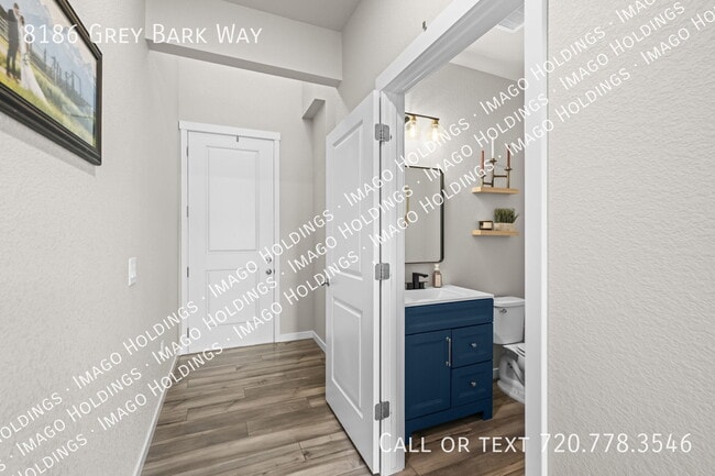 8186 Grey Bark Wy