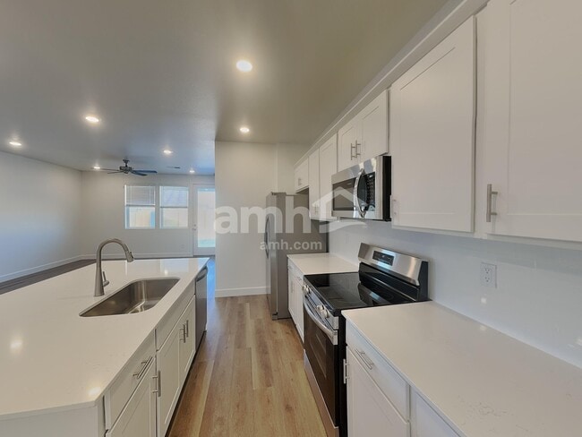 Photo - 13897 E 101st Ave